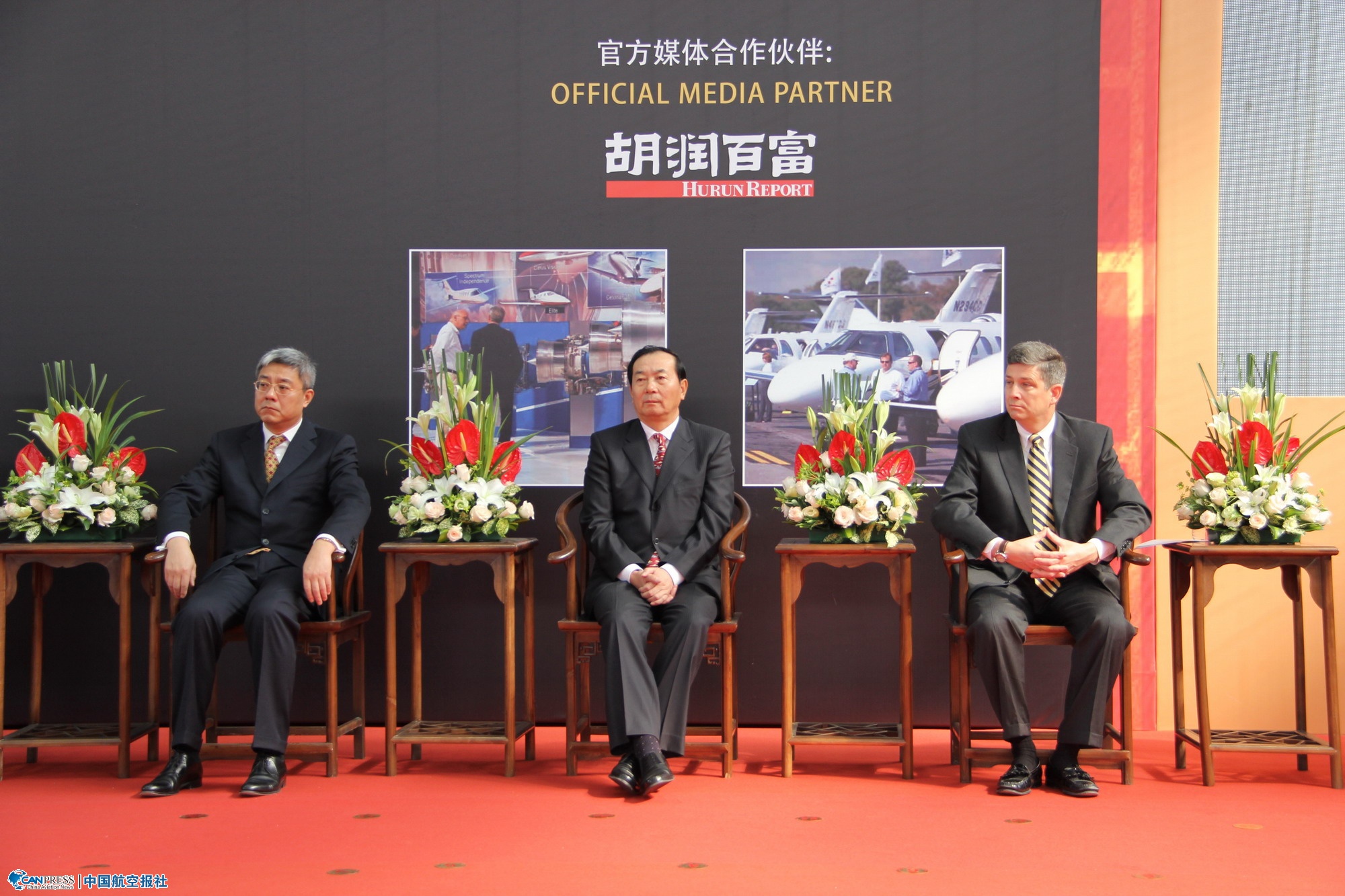 ���޹���(w��)���Օ��h��չ�[���_Ļʽ