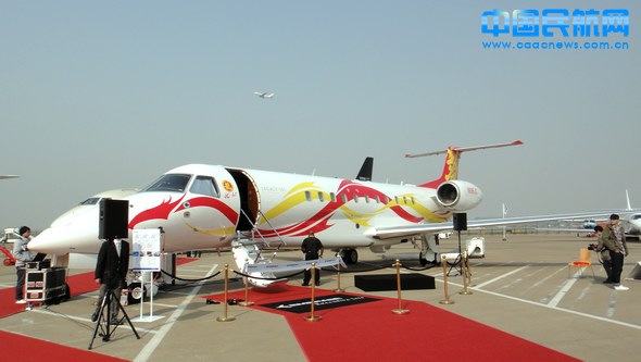 ���޹���(w��)����չ��(hu��)�ϸ�ʽ����(w��)�C(j��)һ�[